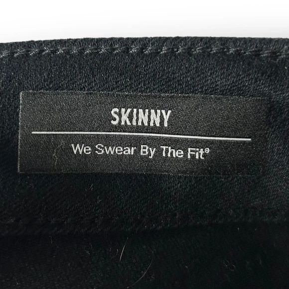 Torrid Classic  Skinny Distressed Jean Vintage Stretch Black 26R - Picture 8 of 11